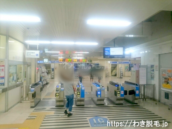 JR阪和線鳳駅の改札口